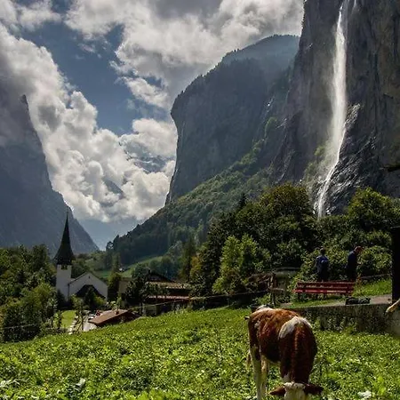 Beautiful Chalet With Views Of Waterfall, Mountains.. Apartment Lauterbrunnen